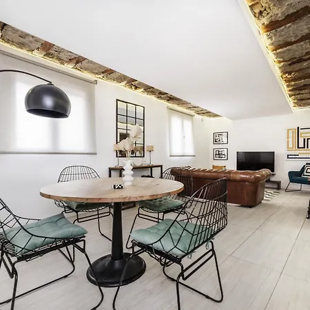 Coqueto Atico Apartment Madrid Exterior photo